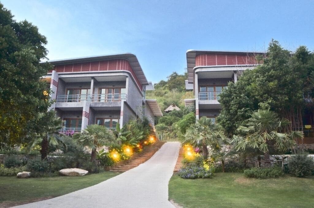 Фотографія Lub d Koh Tao (ex. Montalay Beach Resort) 3*