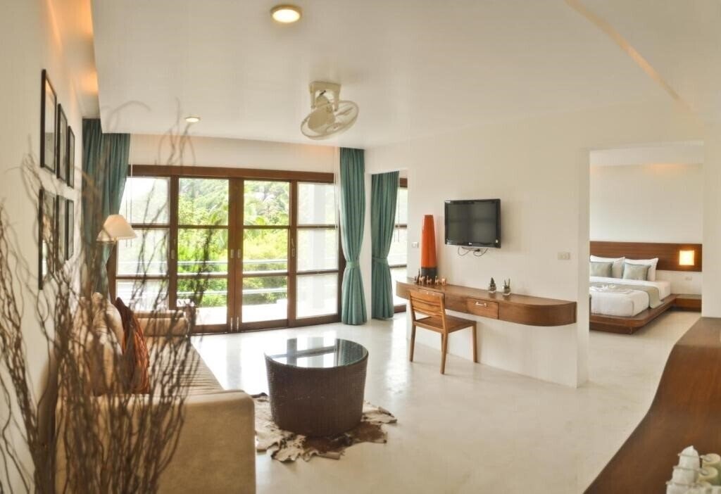 Апартаменти Lub d Koh Tao (ex. Montalay Beach Resort) 3*