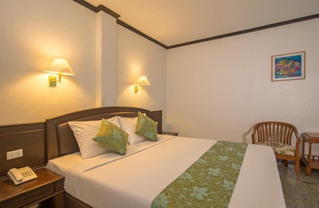 Панорама Green House Hotel 3*