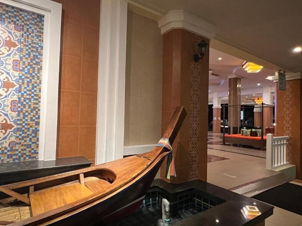 Панорама Krabi Front Bay Resort 4*