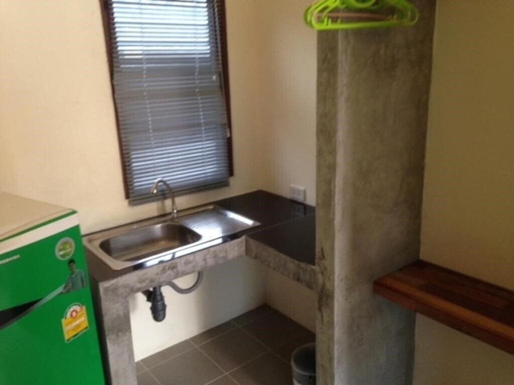 Фотографія 3 Bees Guesthouse 3*