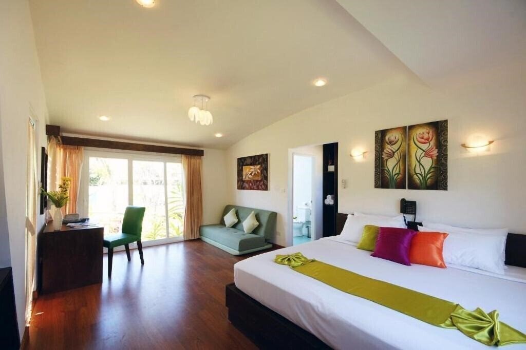 Фотография Palm Paradise Resort 3*