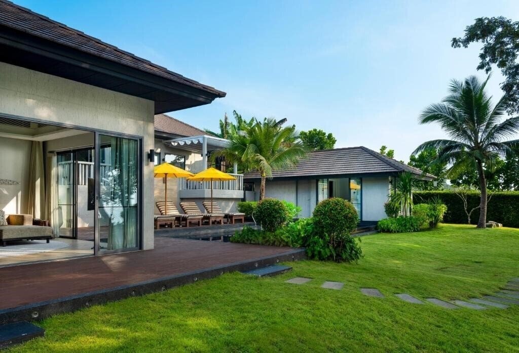 Панорама The ShellSea Krabi I Luxury Beach Resort & Pool Villas 5*