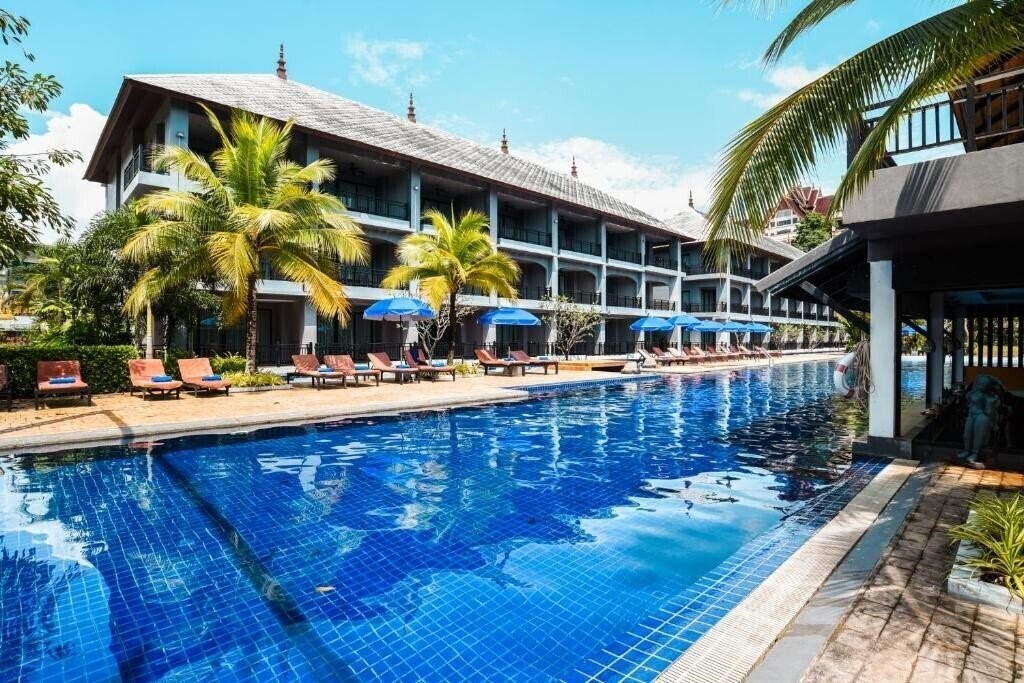 Территория Ramada By Wyndham Aonang Krabi 4*