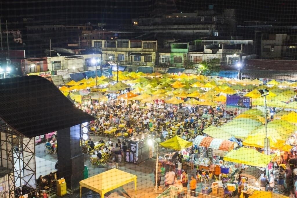 Апартаменты City Hotel 2*