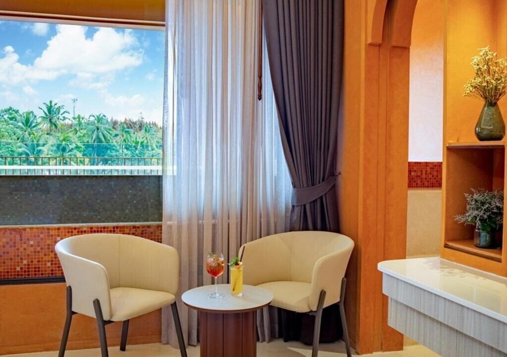 Панорама Hotel Adam Krabi 5*