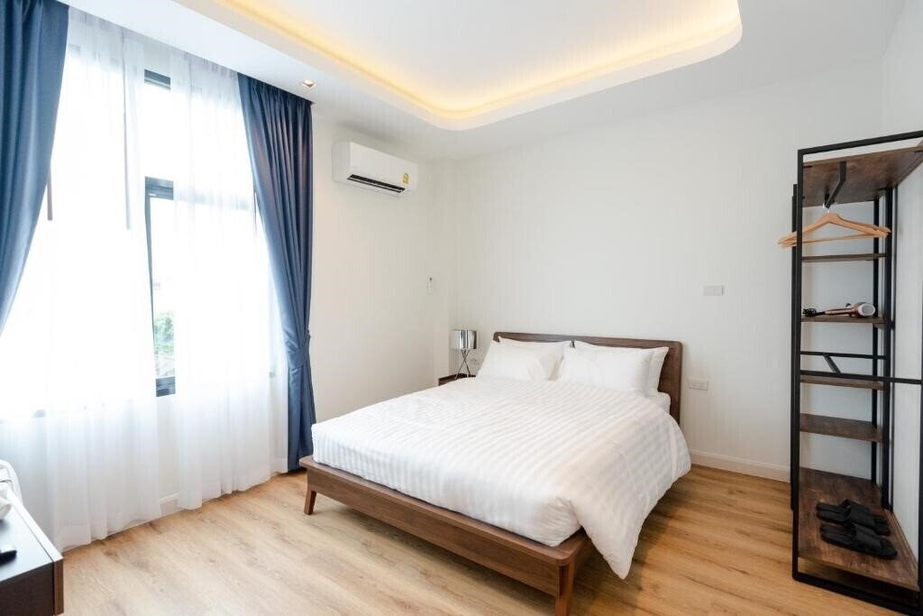 Апартаменты Play Poshtel 4*