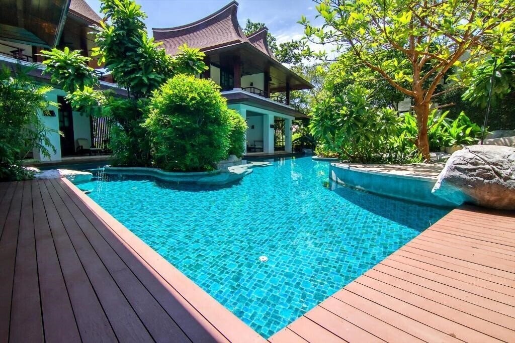 Територія The Elements Krabi Resort 4*