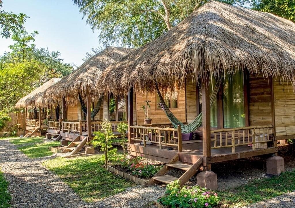 Вид Pai Village Boutique Resort & Farm 3*