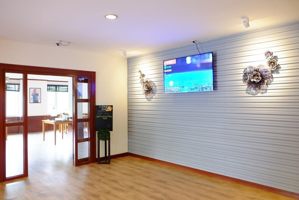 Вид Studio Khon Kaen 2*