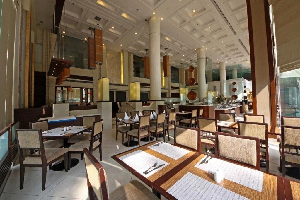 Фотография The Imperial Hotel And Convention Centre Korat 4*