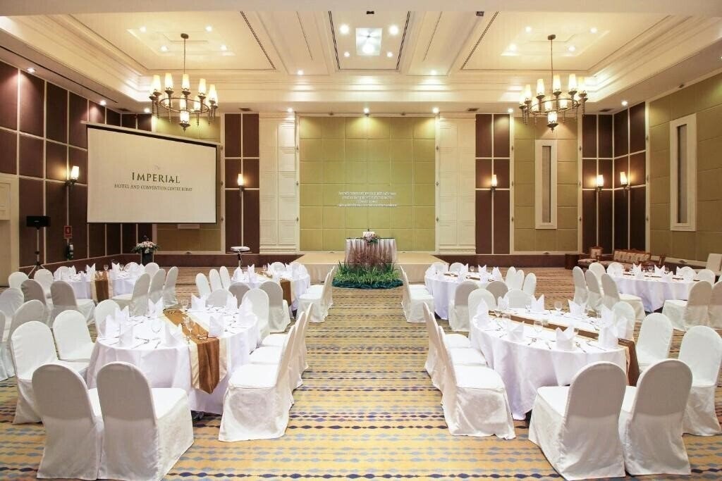 Вид The Imperial Hotel And Convention Centre Korat 4*