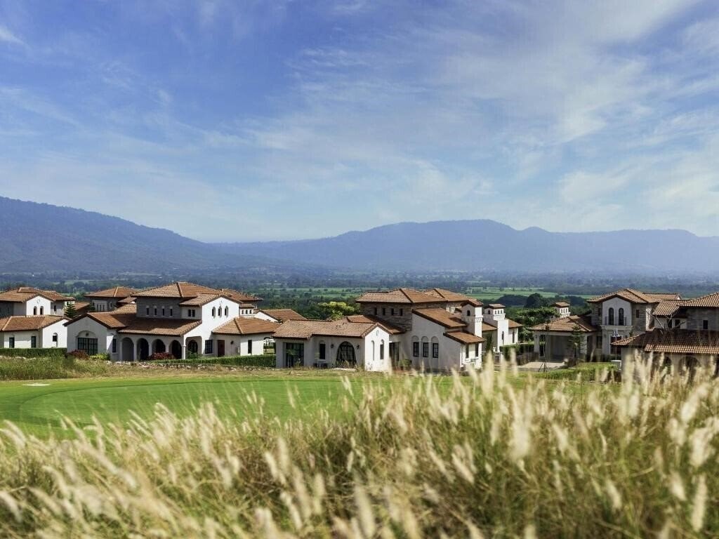 Фото Movenpick Resort Khao Yai (ex. My Ozone) 5*