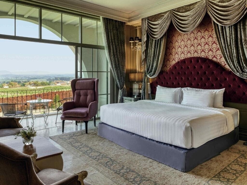 Апартаменты Movenpick Resort Khao Yai (ex. My Ozone) 5*