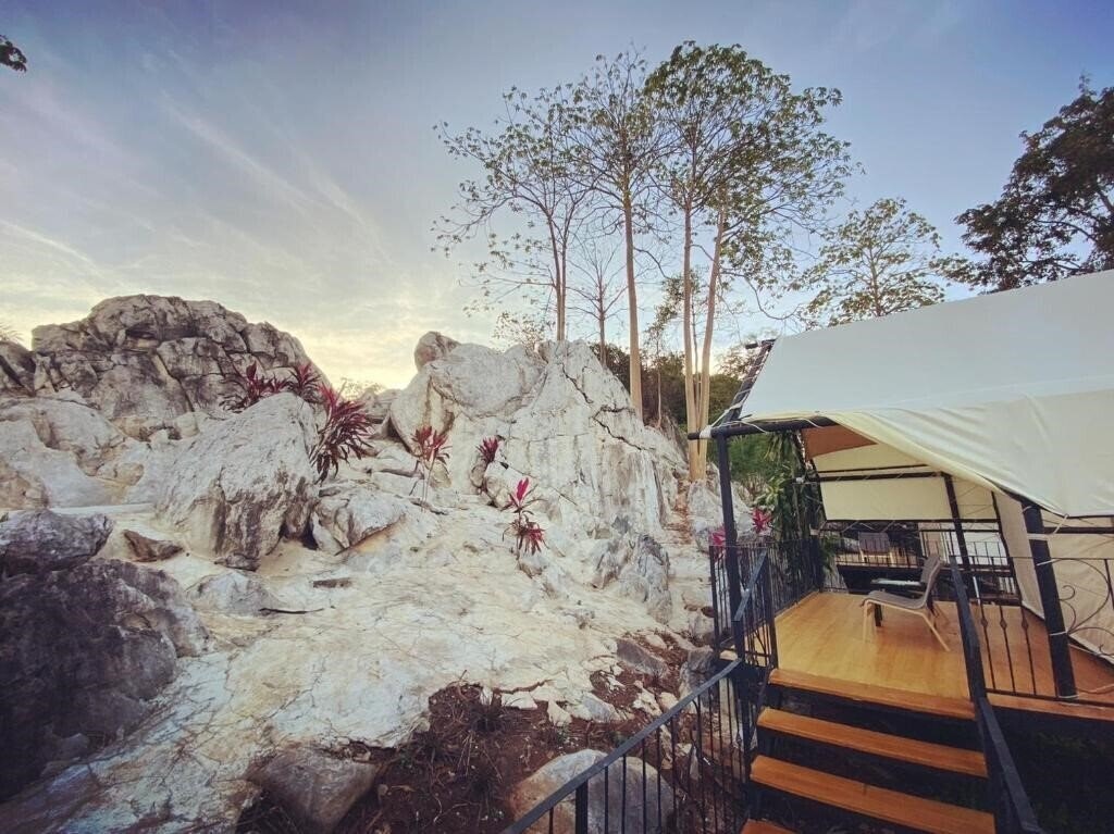 Панорама Mont Blanc Base Camp Khaoyai 2*