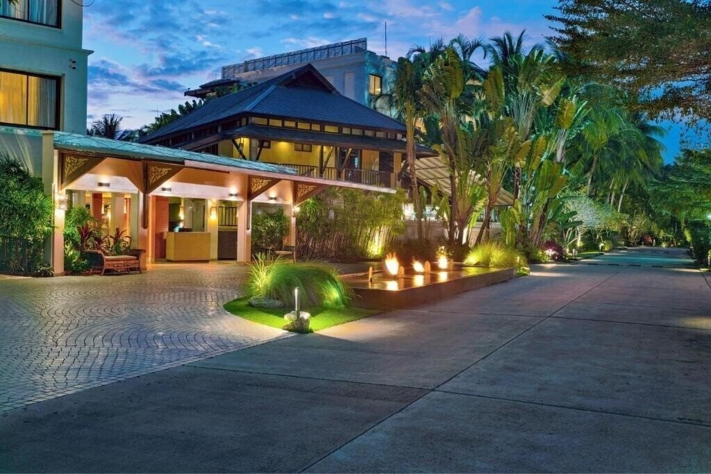 Территория Marriott Mai Khao Beach Vacation Club 5*