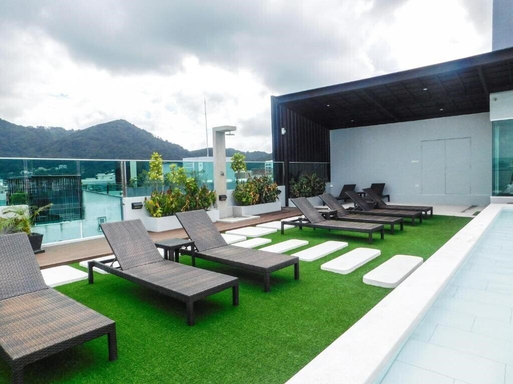 Панорама The AIM Patong Hotel 3*