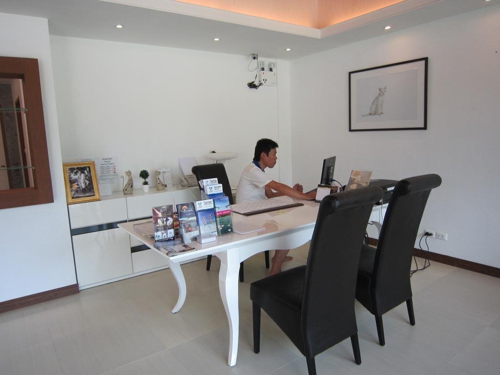 Фотография White Cat Hotel 2*