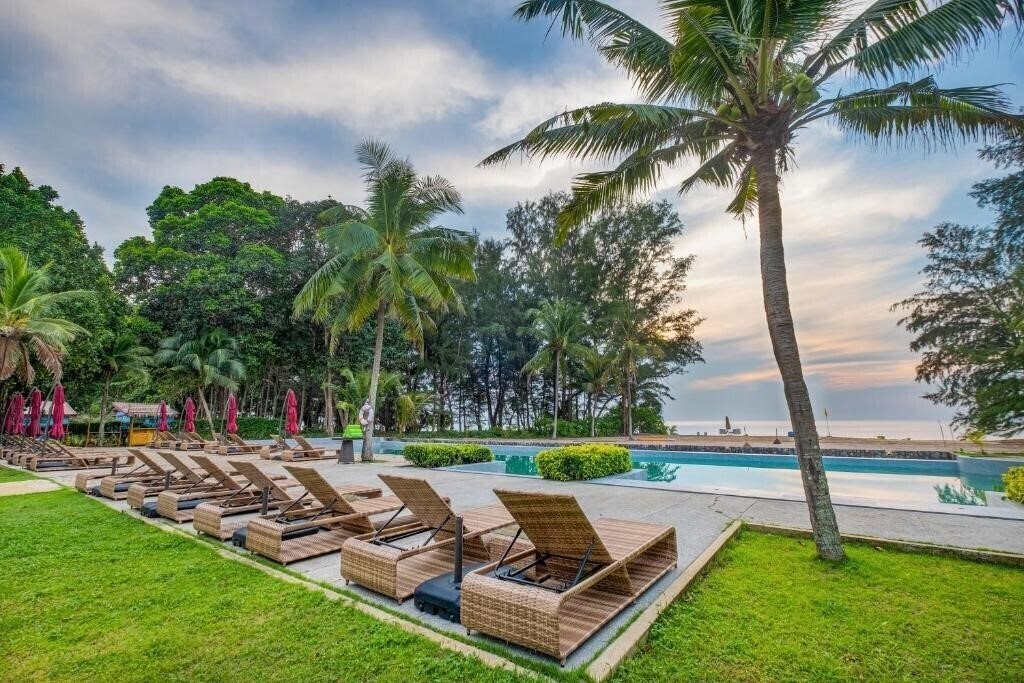 Апартаменты Estella Phuket Mai Khao Beach Resort (ex. D Varee Mai Khao Beach Resort) 5*