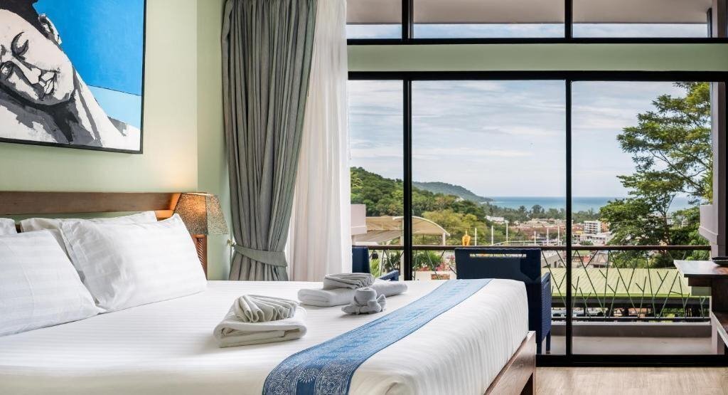 Апартаменты Cc`s Hideaway Hotel 4*