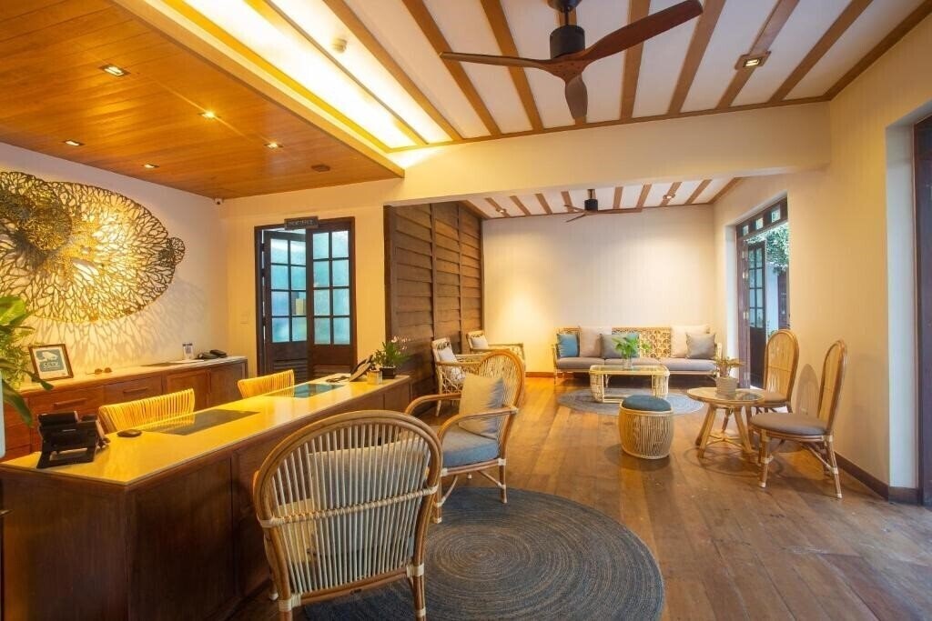 Вид Buri Rasa Koh Phangan 4*