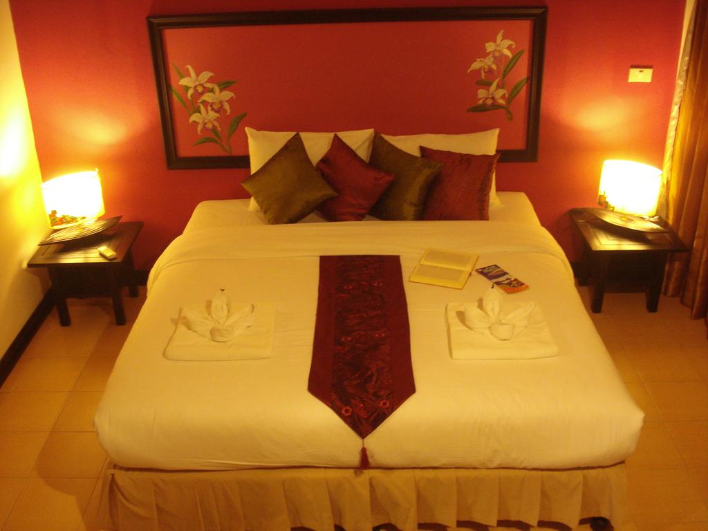 Вид Be My Guest Phuket 2*