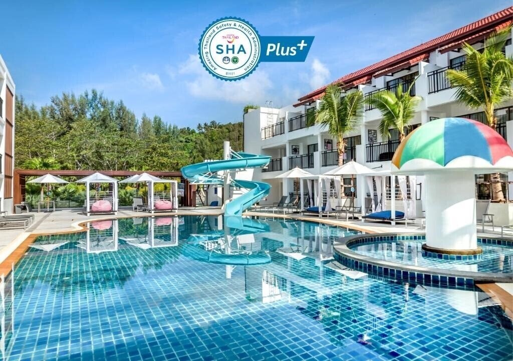 Апартаменты Novotel Phuket Karon Resort & Spa 4*