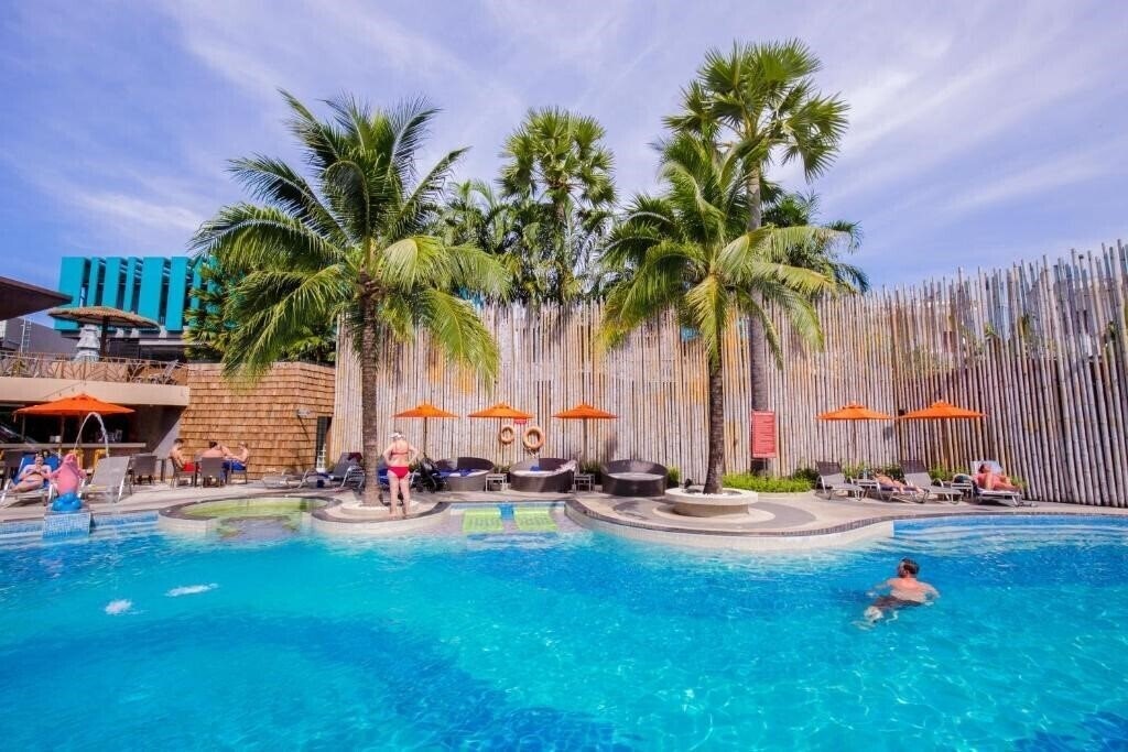 Панорама The Beach Heights Resort 4*