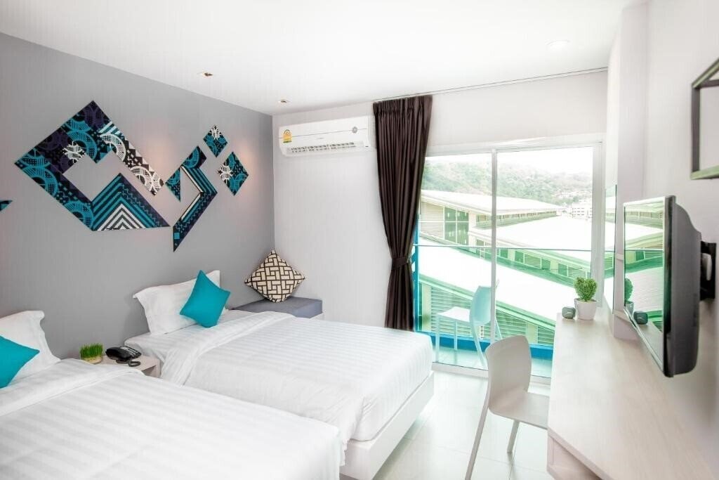 Фото The Crib Patong 3*