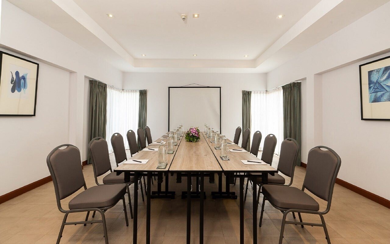 Территория Dewa Naiyang Beach Phuket 4*