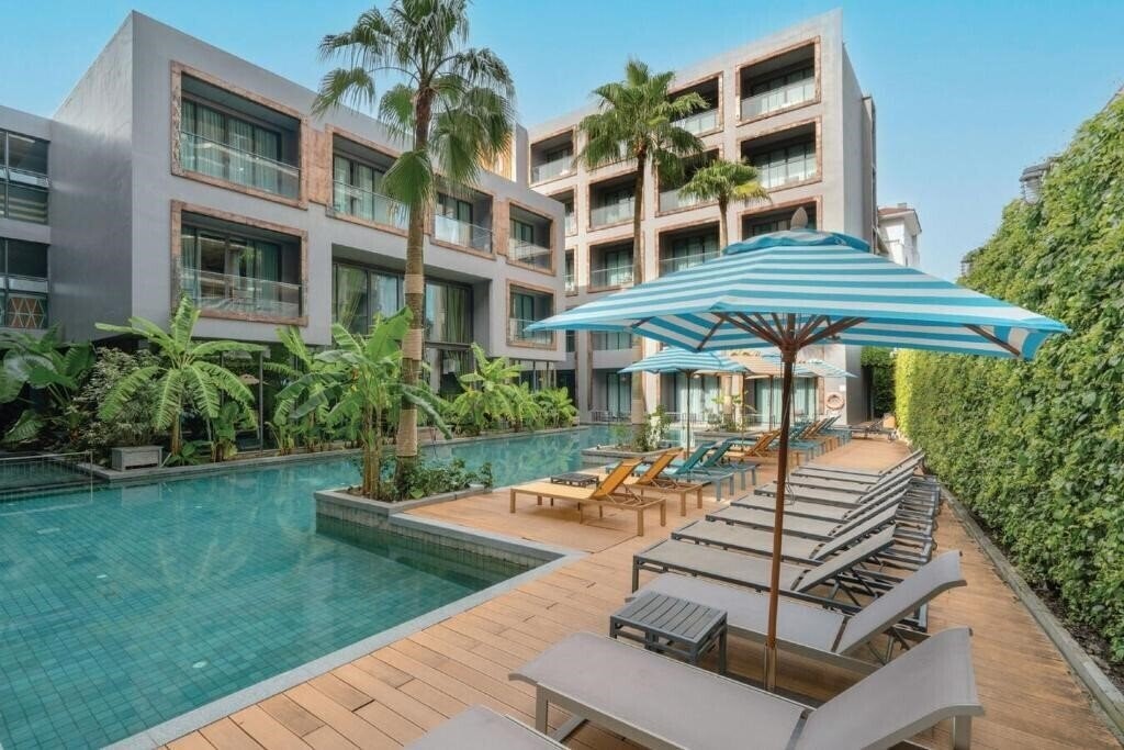 Отель Sugar Marina Resort-Surf-Kata Beach 3*