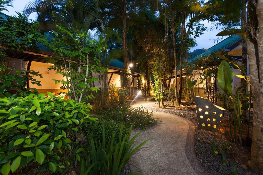 Территория Bangtao Kanita House 2*