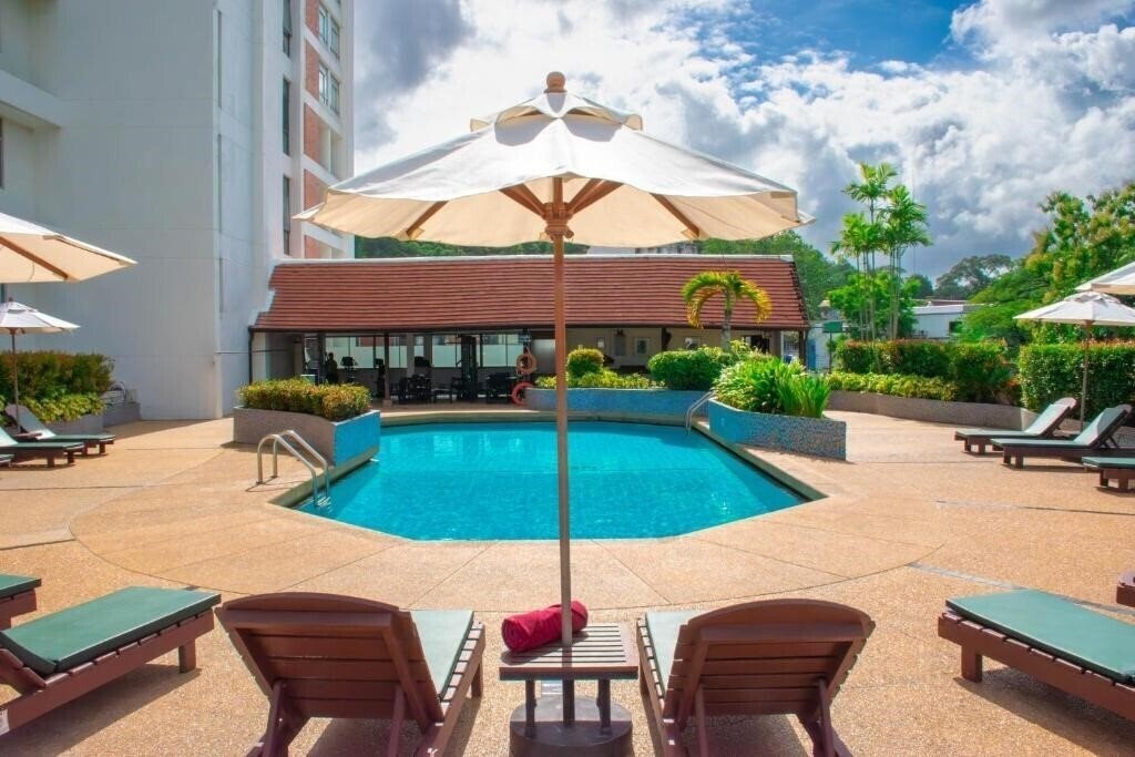 Апартаменты Phuket Merlin 4*