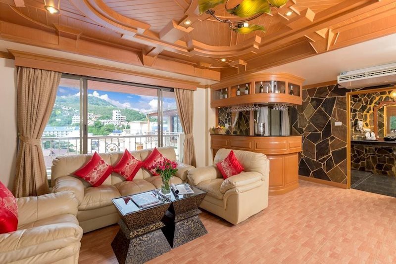 Вид Chang Residence Patong Hotel 3*