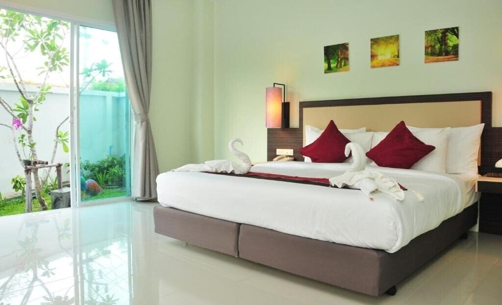 Територія Am Surin Place 3*