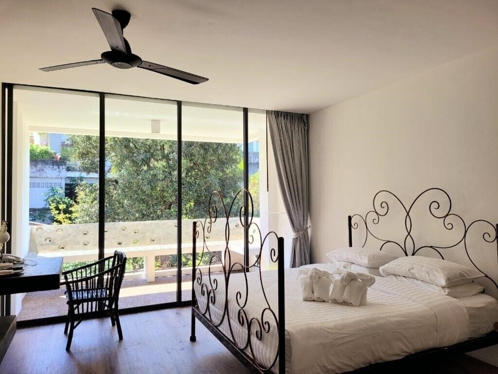 Апартаменты Surintra Boutique Resort 3*