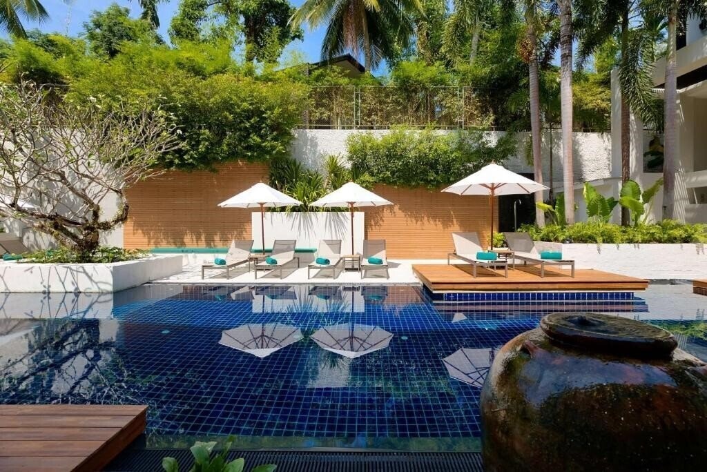Картинка Manathai Surin 4*