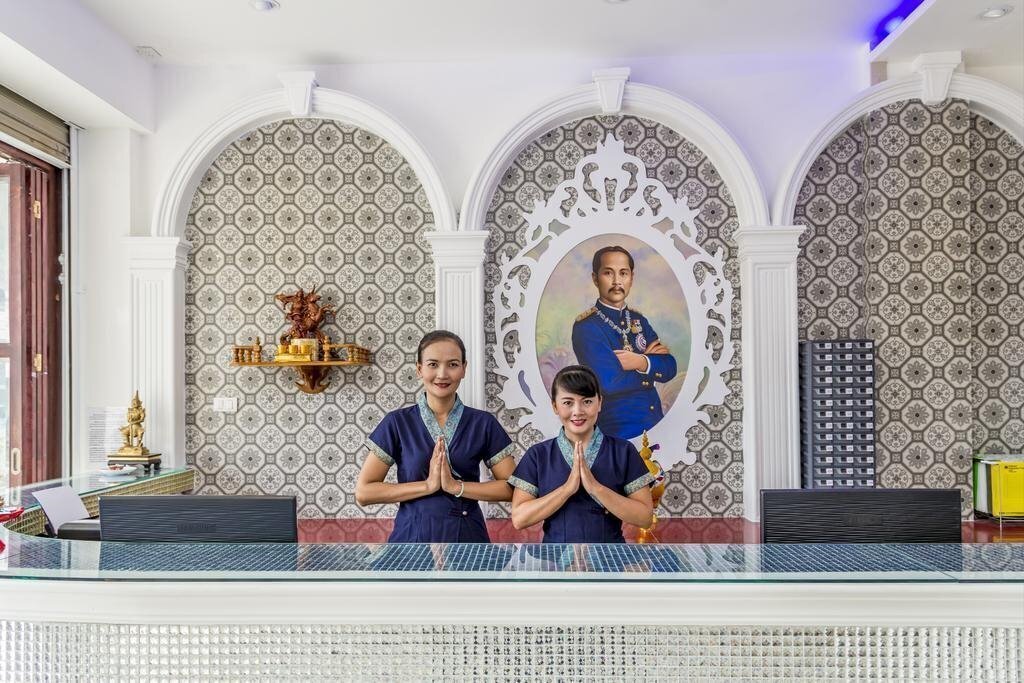 Фотографія Triple Three Palace 3*