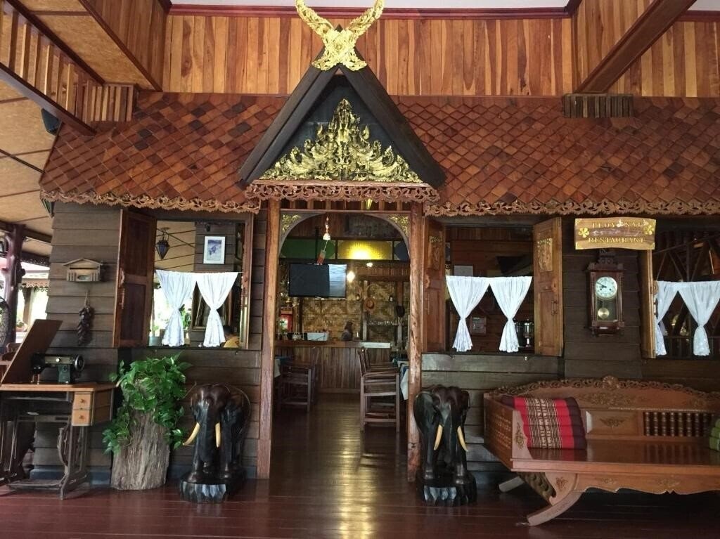 Вид Baan Vanida Garden Resort Karon 3*