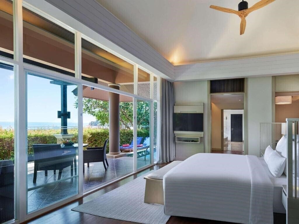 Территория Pullman Phuket Panwa Beach Resort 5*
