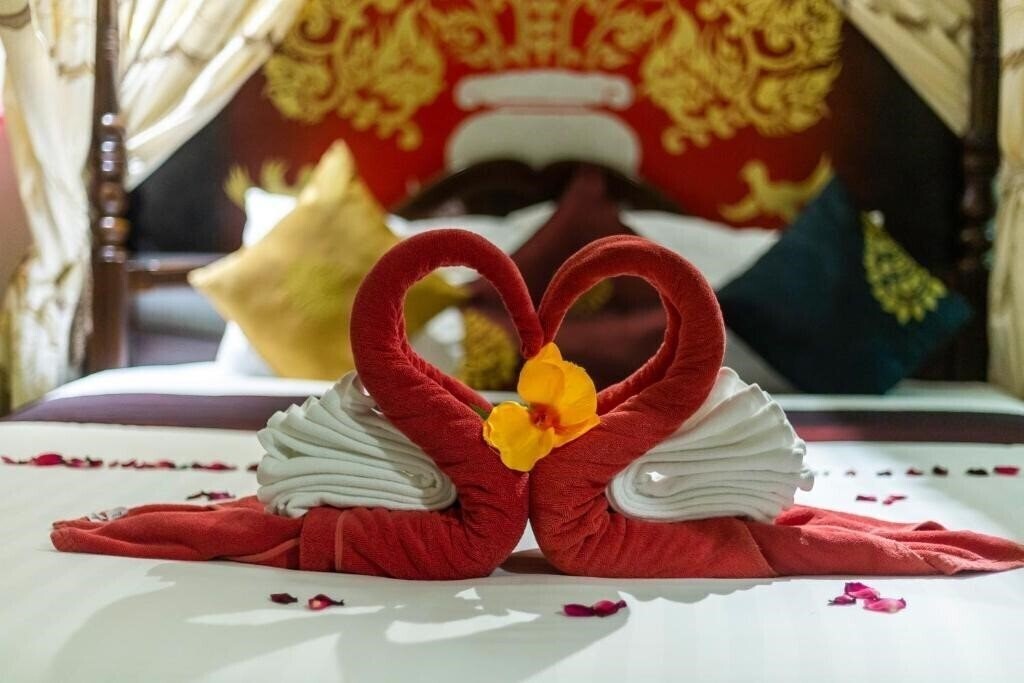 Апартаменты Tanawan Phuket Hotel 3*