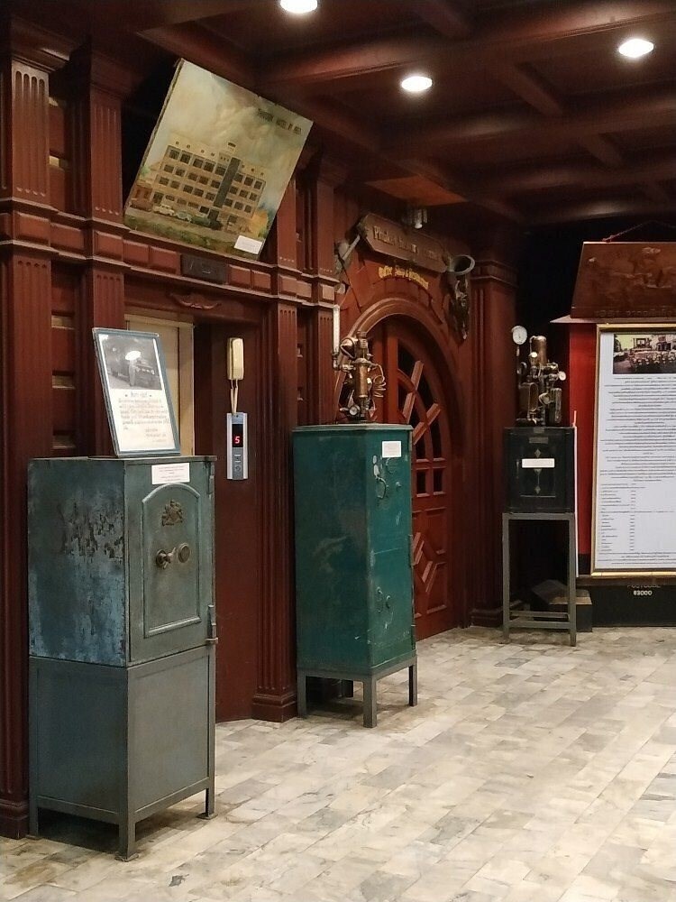 Апартаменти Thavorn Hotel 3*