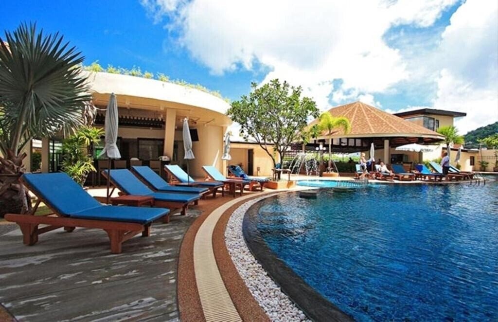 Территория Palmyra Patong Resort 4*