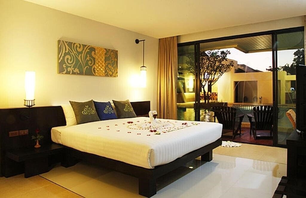 Апартаменты Palmyra Patong Resort 4*