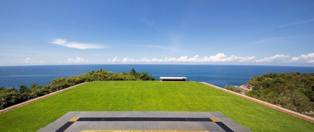 Апартаменты Paresa Resorts 5*