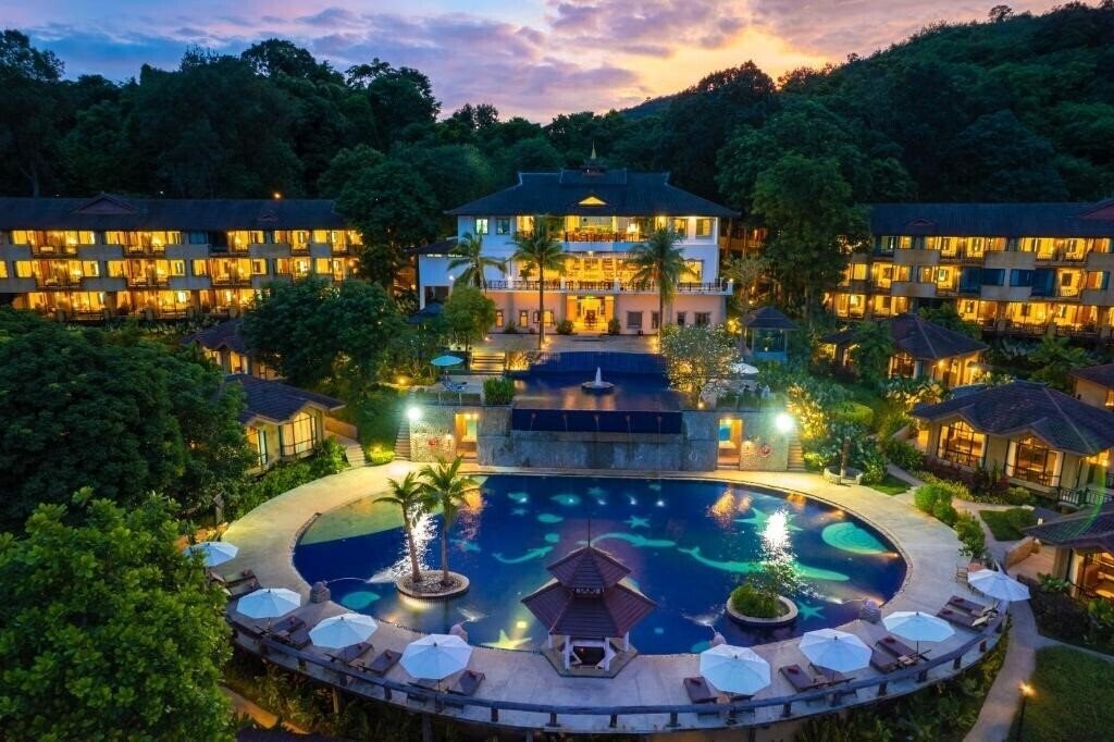 Фото Supalai Scenic Bay Resort & SPA 4*