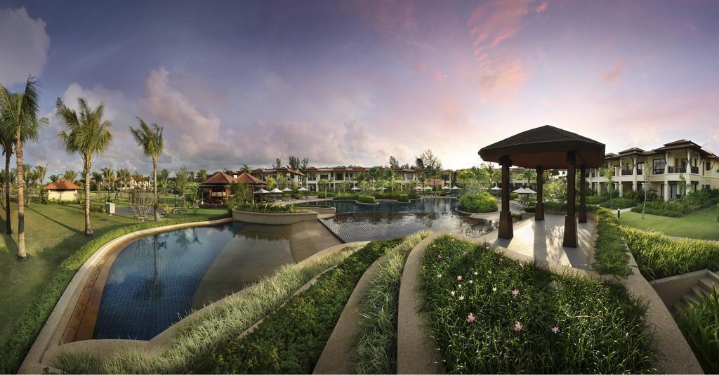 Готель Angsana Villas Resort (ex. Ex.Outrigger Laguna Phuket Resort And Villas) 5*