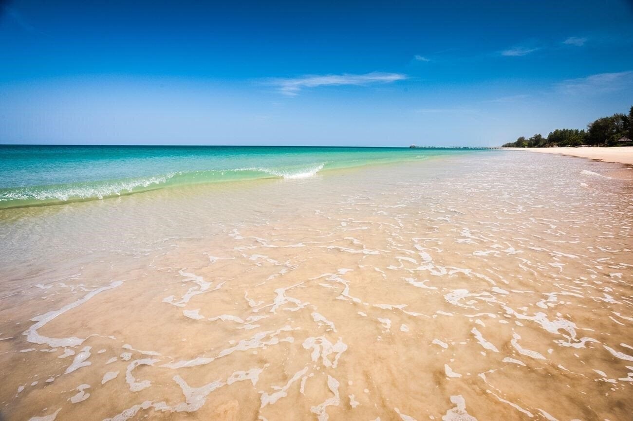 Территория Akyra Beach Club Phuket 5*