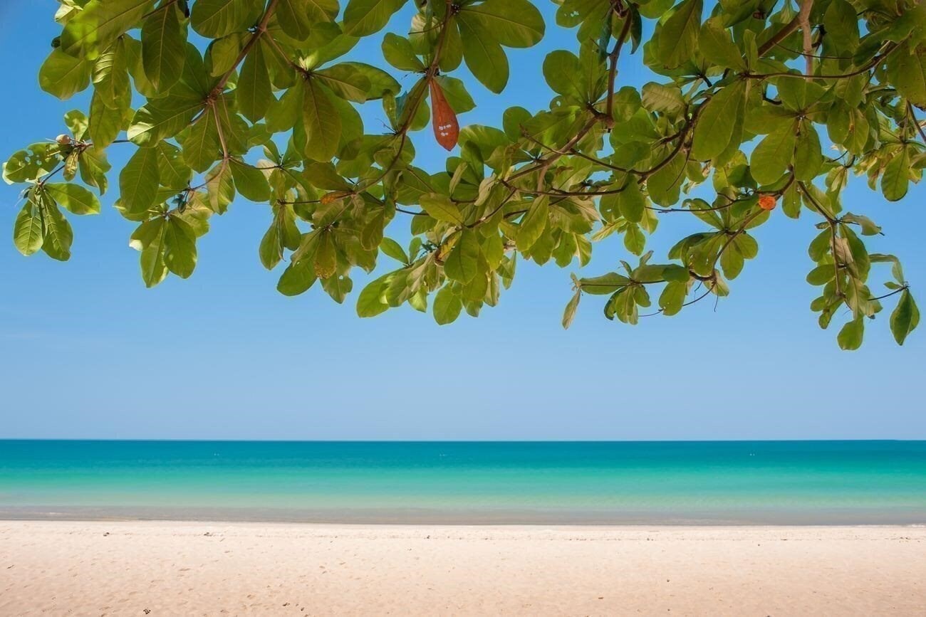 Вид Akyra Beach Club Phuket 5*