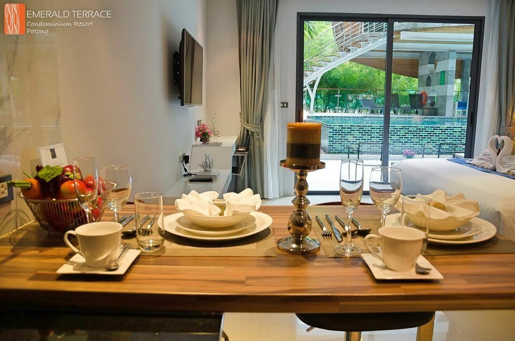 Изображение Emerald Terrace Condominimum Resort Patong 3*